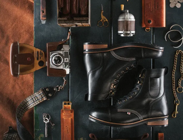 &SONS Leather Goods-The Drover Boot Black