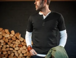 &SONS Tops-The New Elder Henley Short Sleeve Shirt Black
